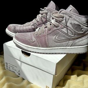 Rose Velvet Jordans
